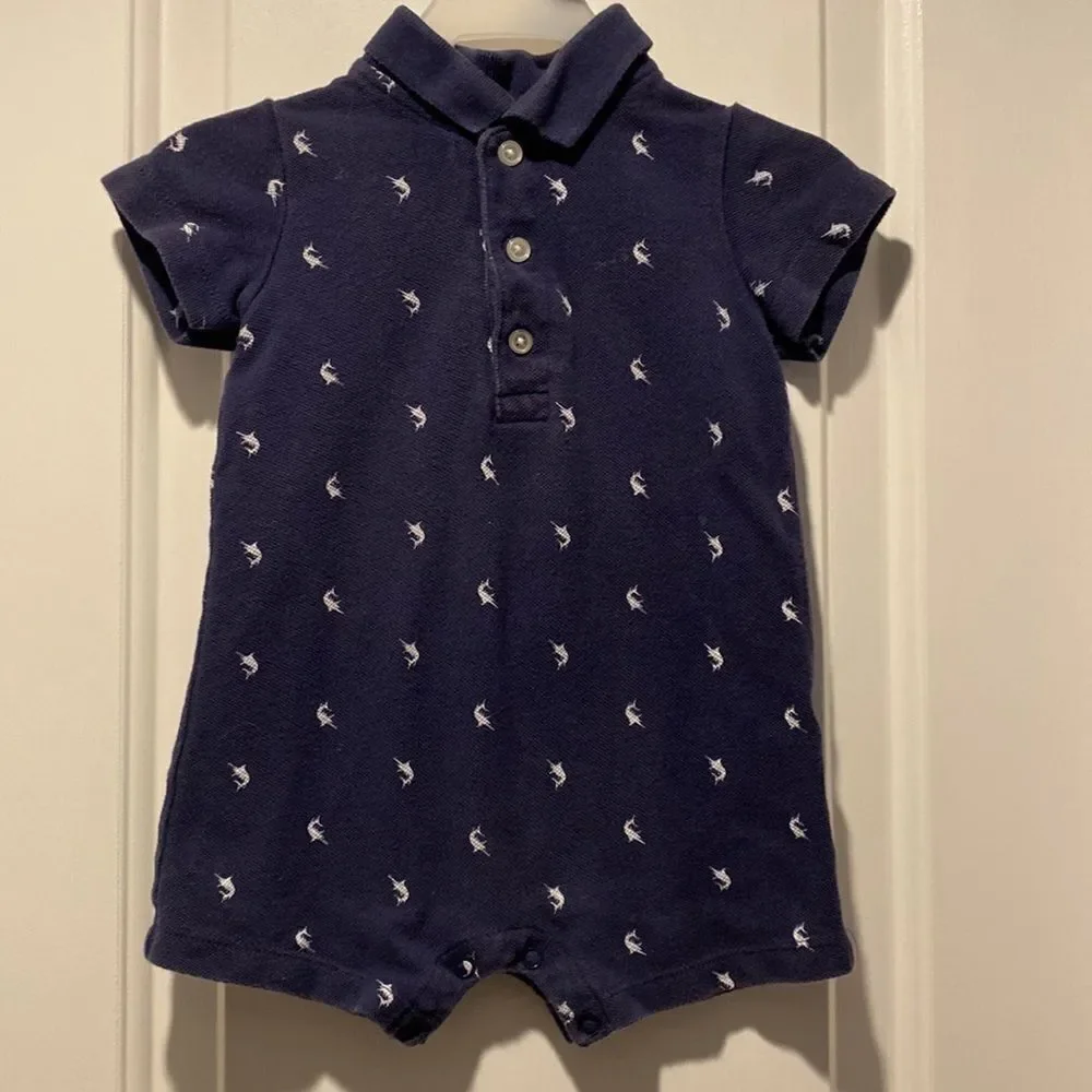 Carter’s romper size 9m